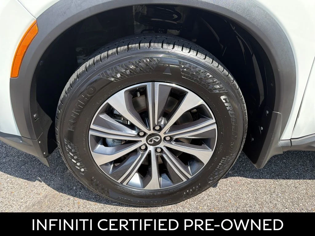 Certified Used 2023 Glacier White INFINITI PURE image 14
