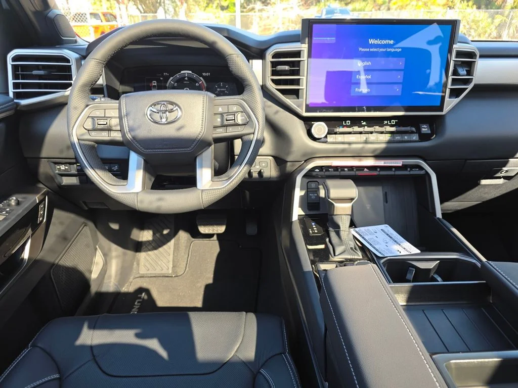 2026 Toyota Tundra Limited - Photo 7