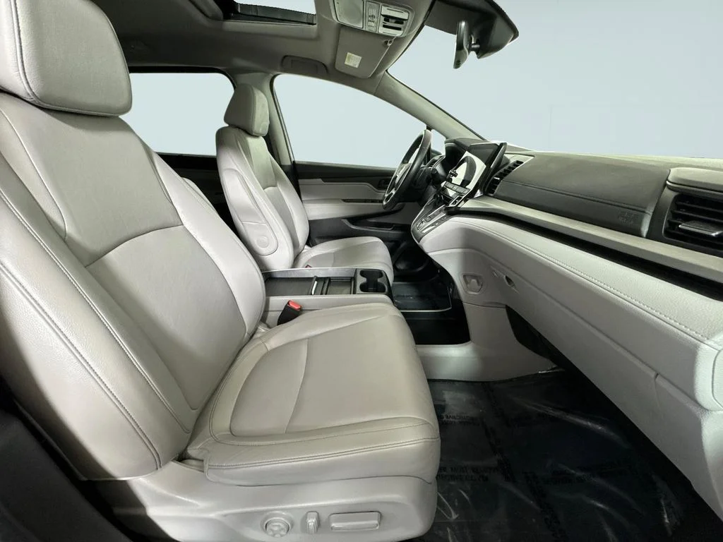 2023 Honda Odyssey EX-L - Photo 8
