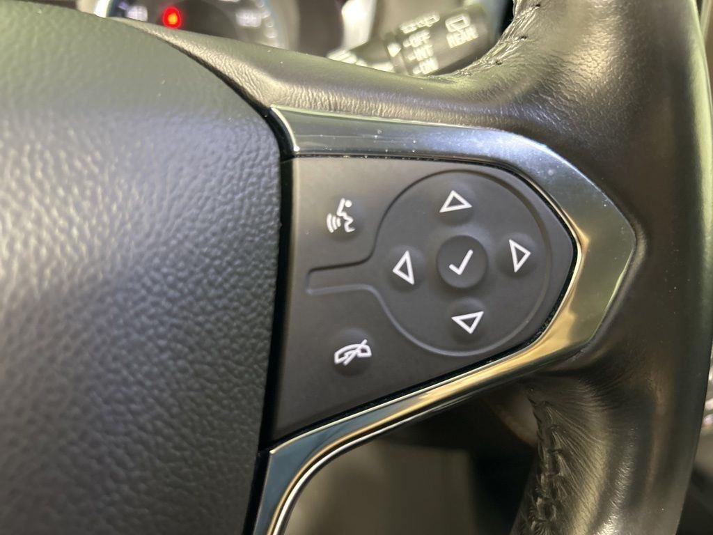 Used 2019 Silver Ice Metallic Chevrolet LT image 24