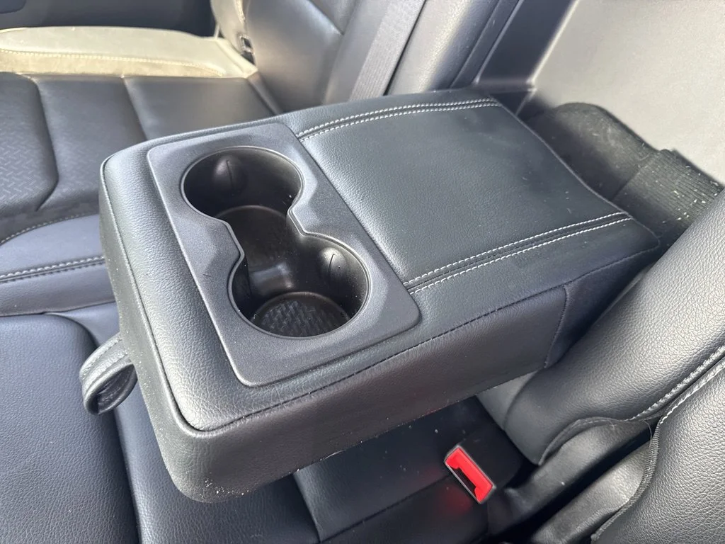 Used 2022 Black Ram Laramie image 34