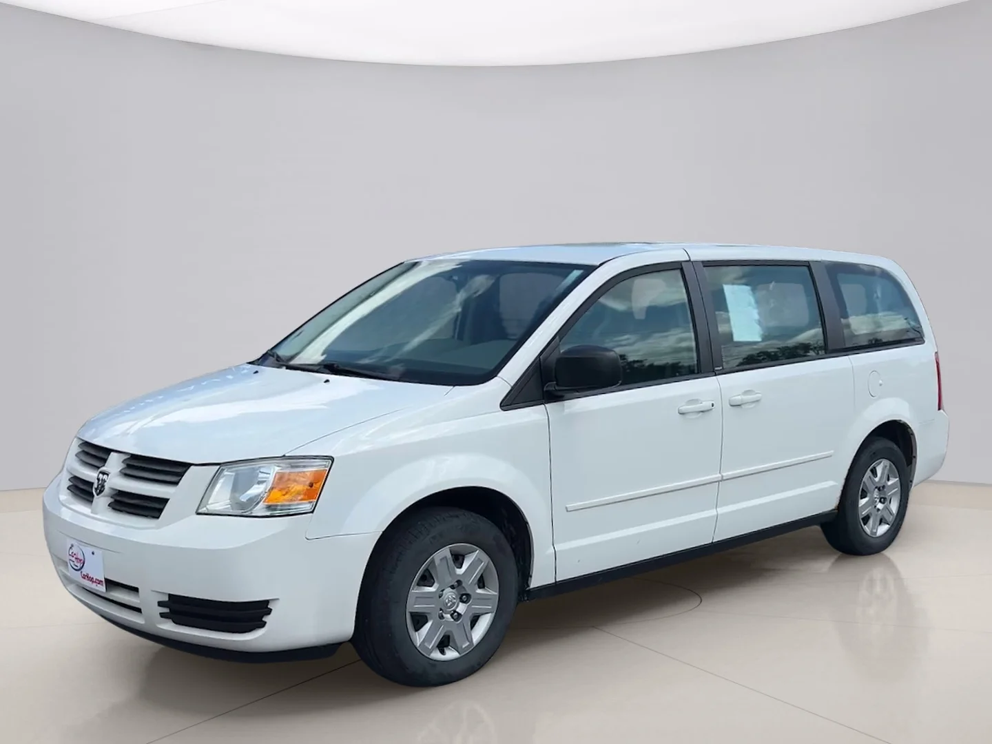Used 2009 White Dodge SE image 1