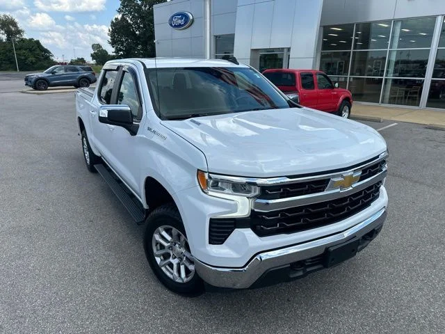Used 2022 Summit White Chevrolet LT image 6