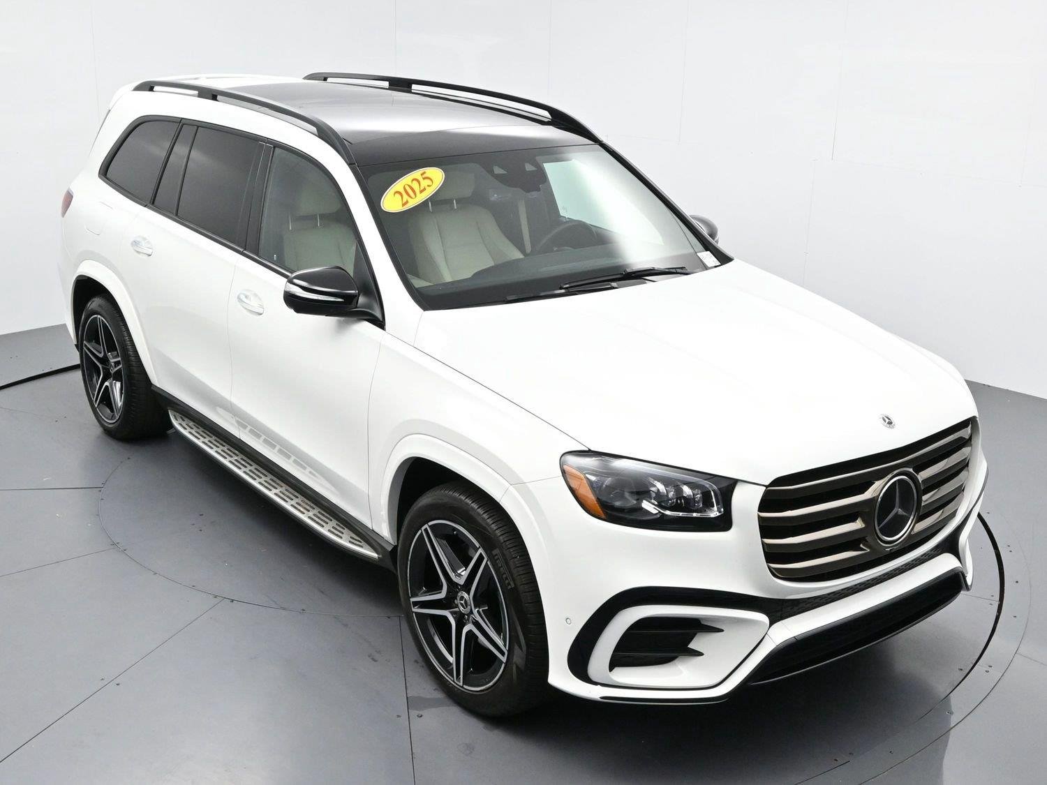 Used 2025 Polar White Mercedes-Benz GLS 450 image 48