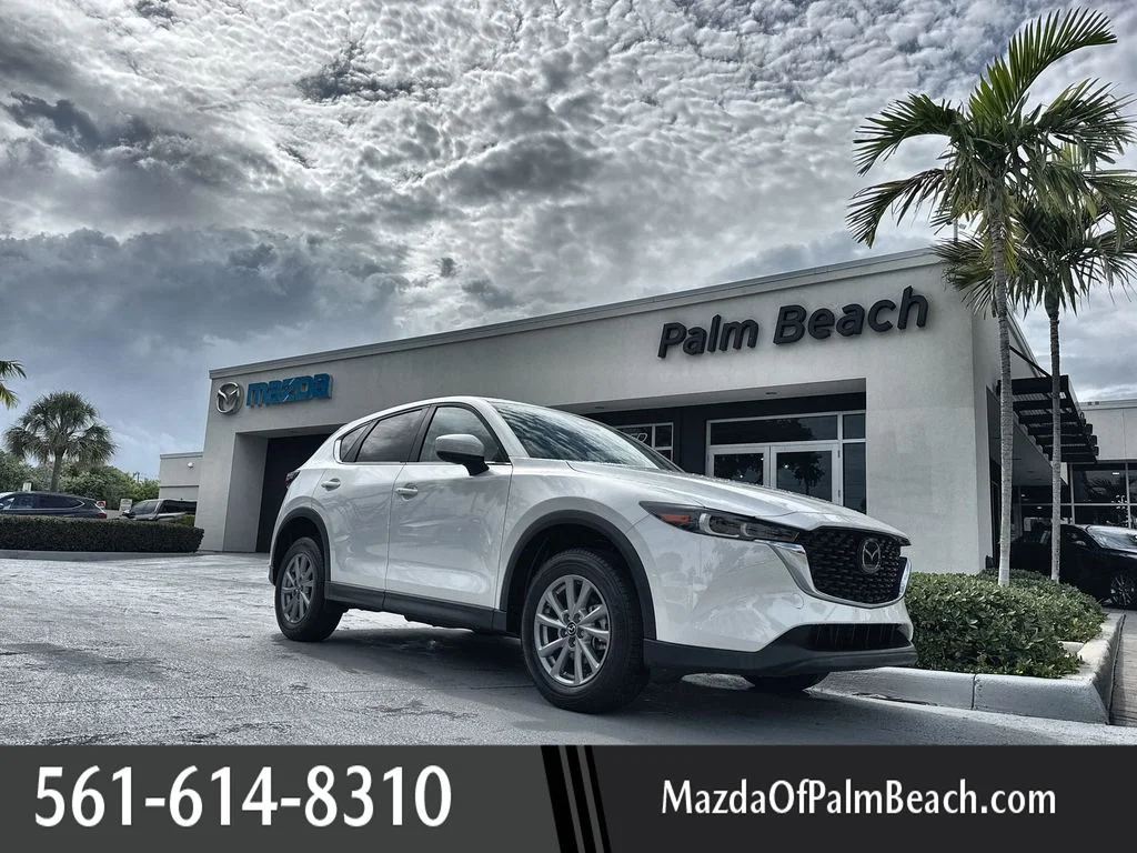 2023 Mazda CX-5 S Select Package Auto AWD's photo