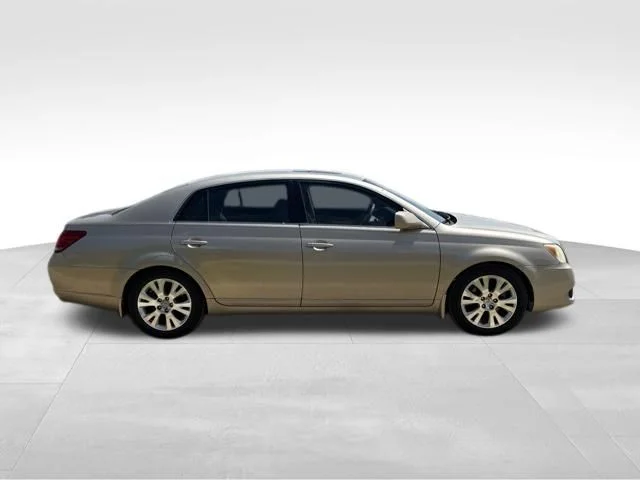 Used 2008 Toyota Avalon XLS with VIN 4T1BK36B88U261647 for sale in Broken Arrow, OK
