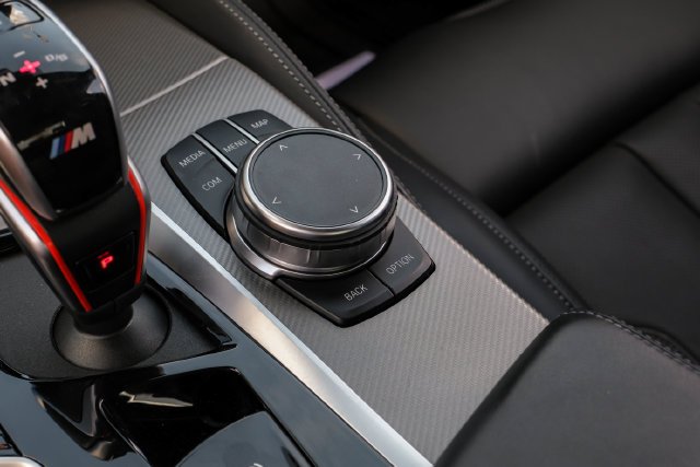 Used 2022 Black BMW Base image 40