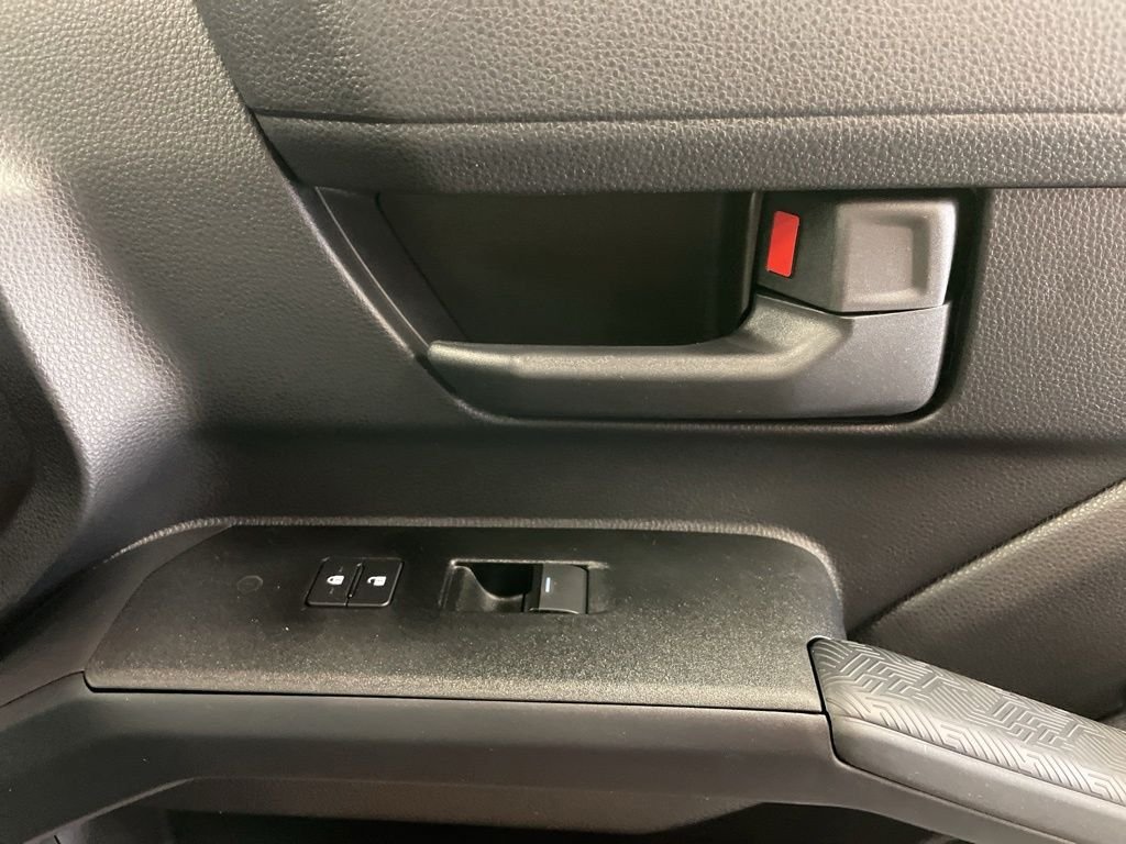 2026 Toyota 4Runner SR5 - Photo 33