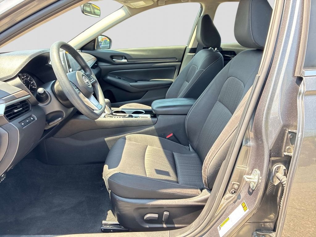 Used 2024 Gray Nissan 2.5 SV image 22