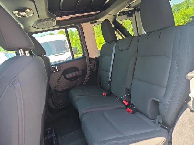 Used 2023 Gray Jeep Sport S image 14