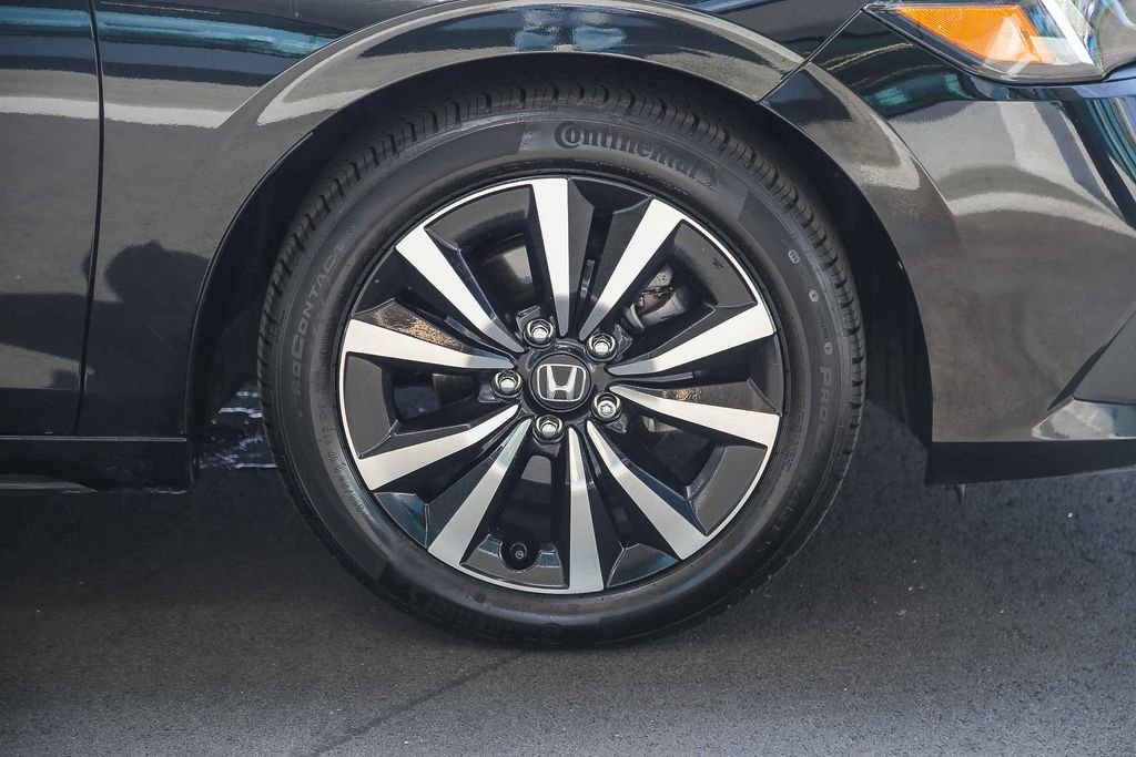 Certified Used 2024 Crystal Black Pearl Honda 1.5T EX-L image 10