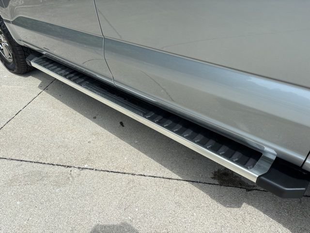 Used 2025 Silver Ford XLT image 13