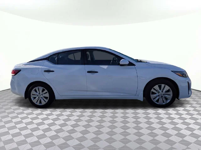 Used 2024 Nissan Sentra S with VIN 3N1AB8BV2RY214967 for sale in Lake City, FL