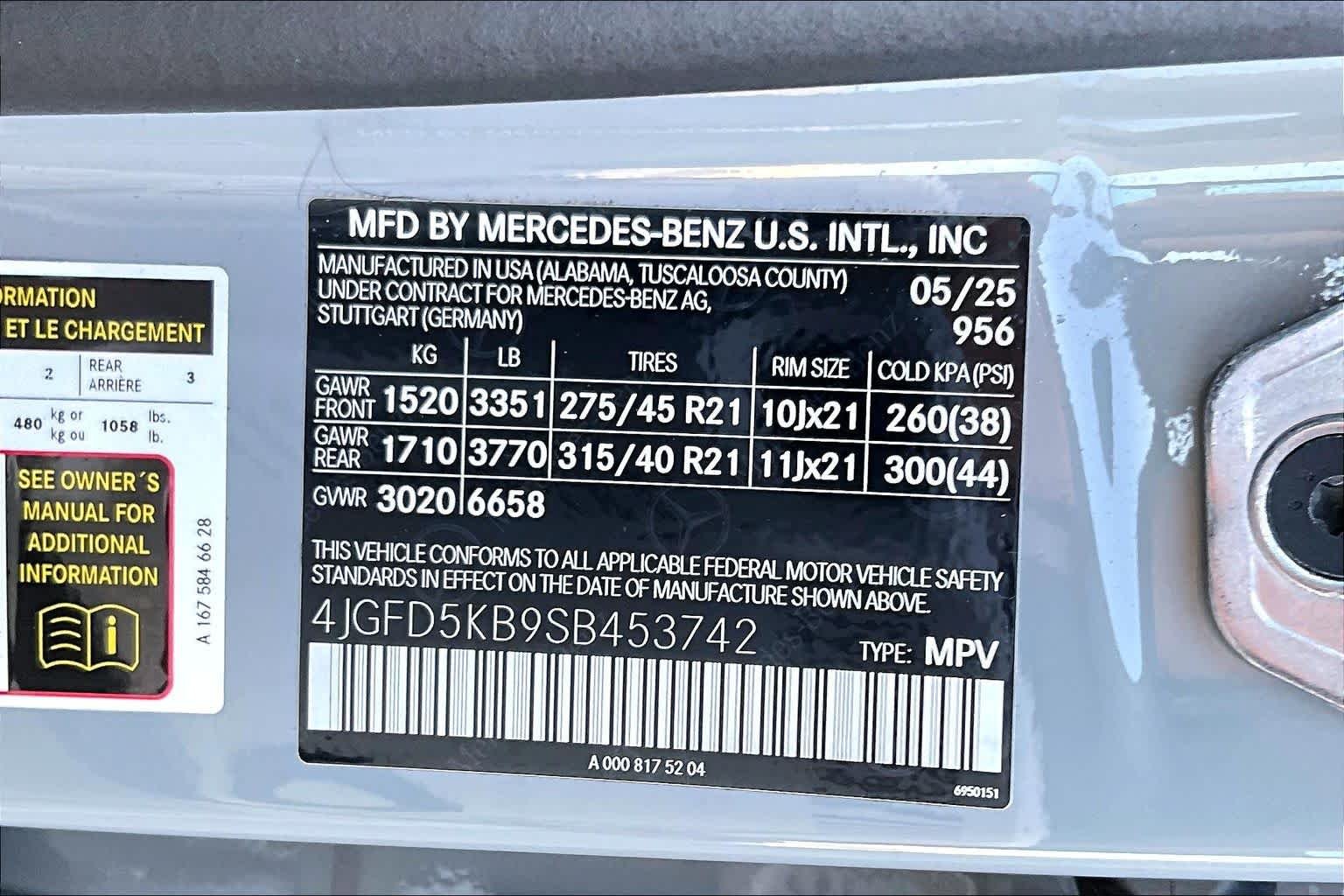 Used 2025 MANUFAKTUR Alpine Grey Mercedes-Benz GLE 450 image 35