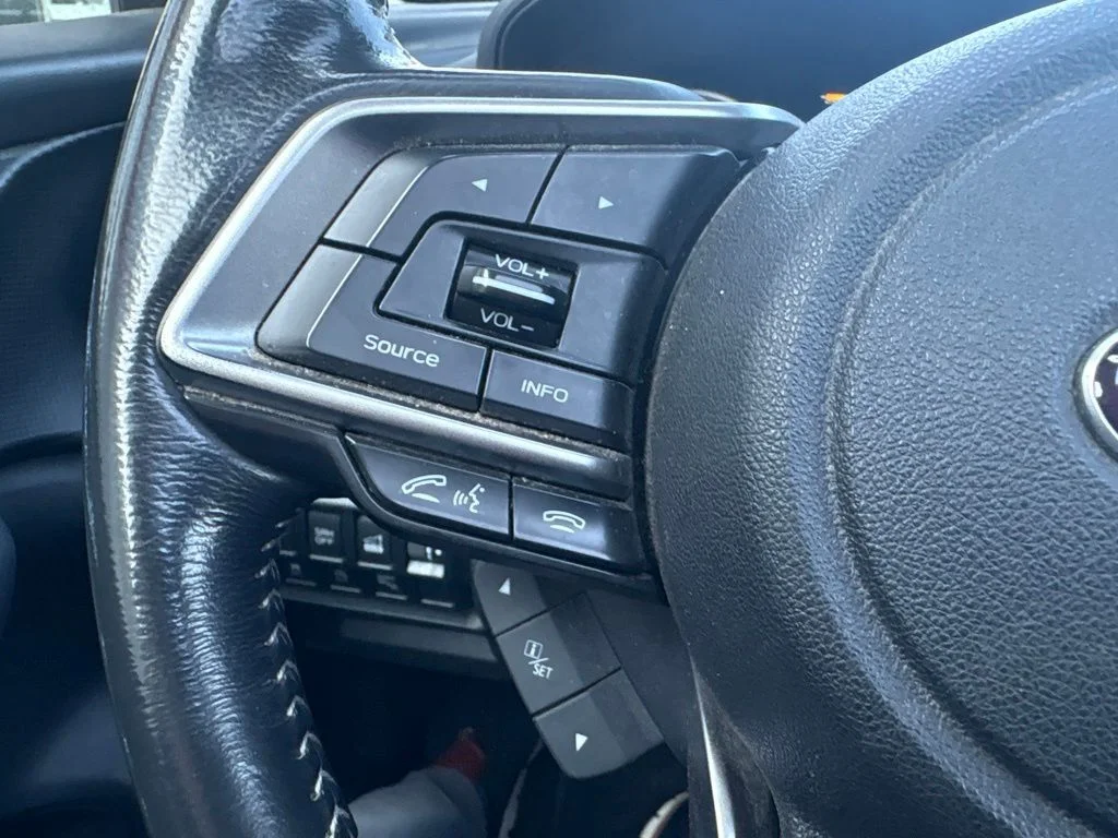 Used 2020 Silver Subaru Limited image 18