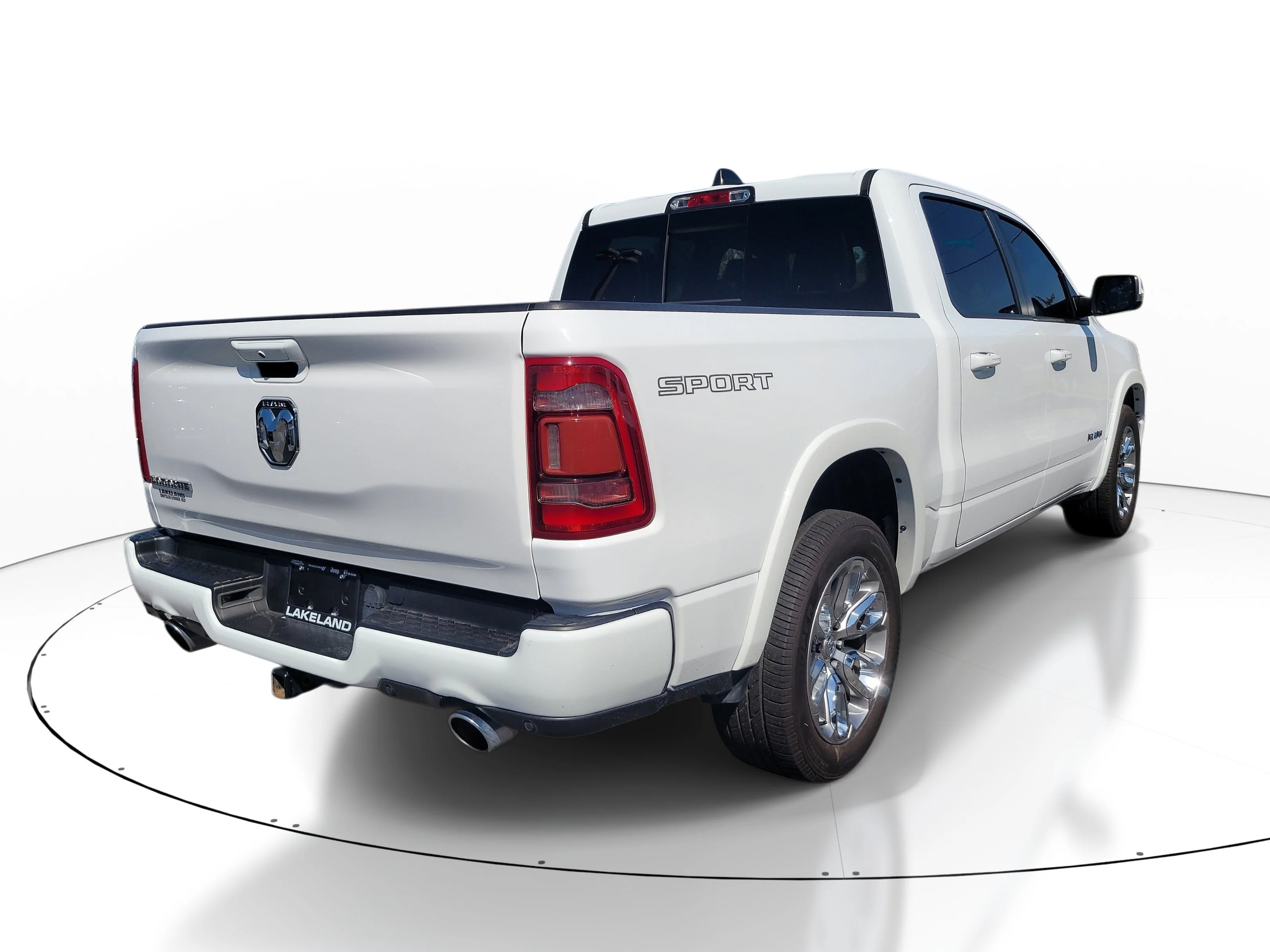 Used 2022 Bright White Clearcoat Ram Laramie image 4