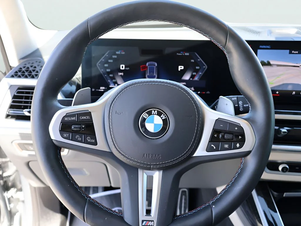 2025 BMW X7 M60i - Photo 33