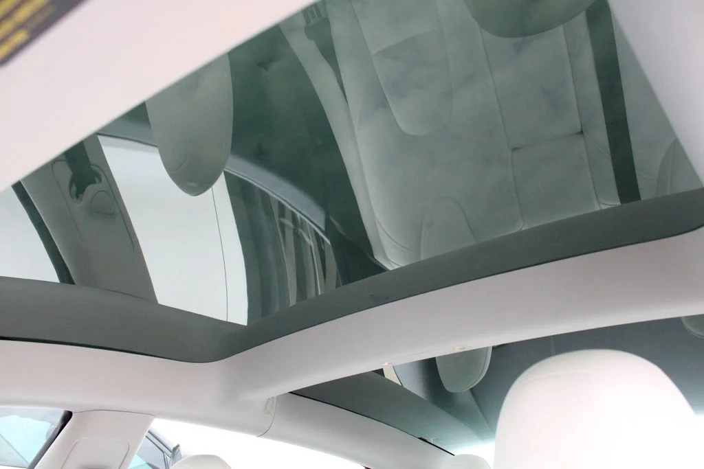Used 2021 White Tesla Long Range image 5