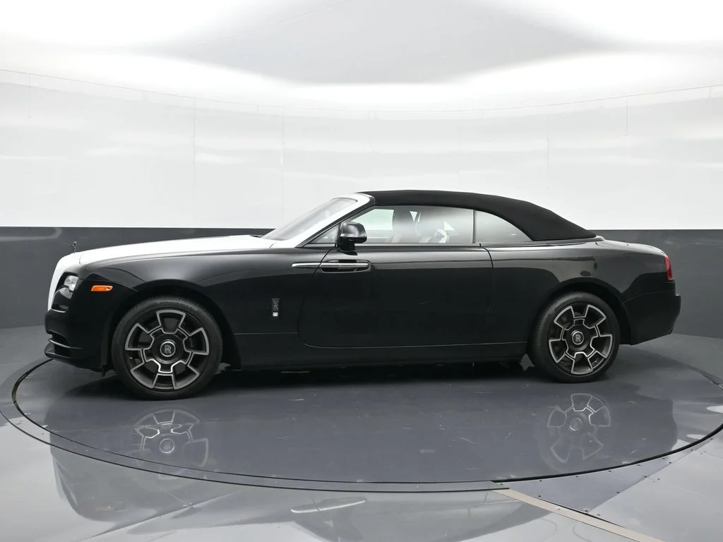 Used 2020 Black Rolls-Royce  image 3