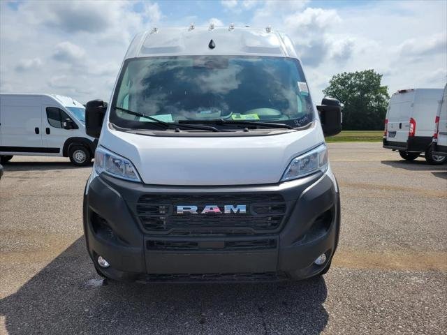 New 2026 Bright White Clearcoat RAM TRADESMAN image 2