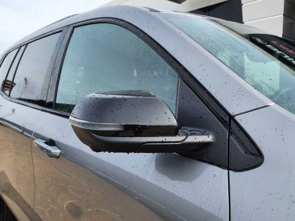 2026 GMC Acadia Elevation - Photo 11