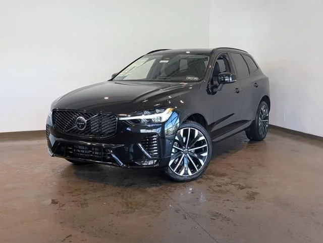 2026 Volvo XC60 B5 Ultra Dark AWD's photo