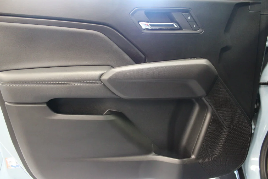 Used 2025 Metallic Chevrolet LT image 13