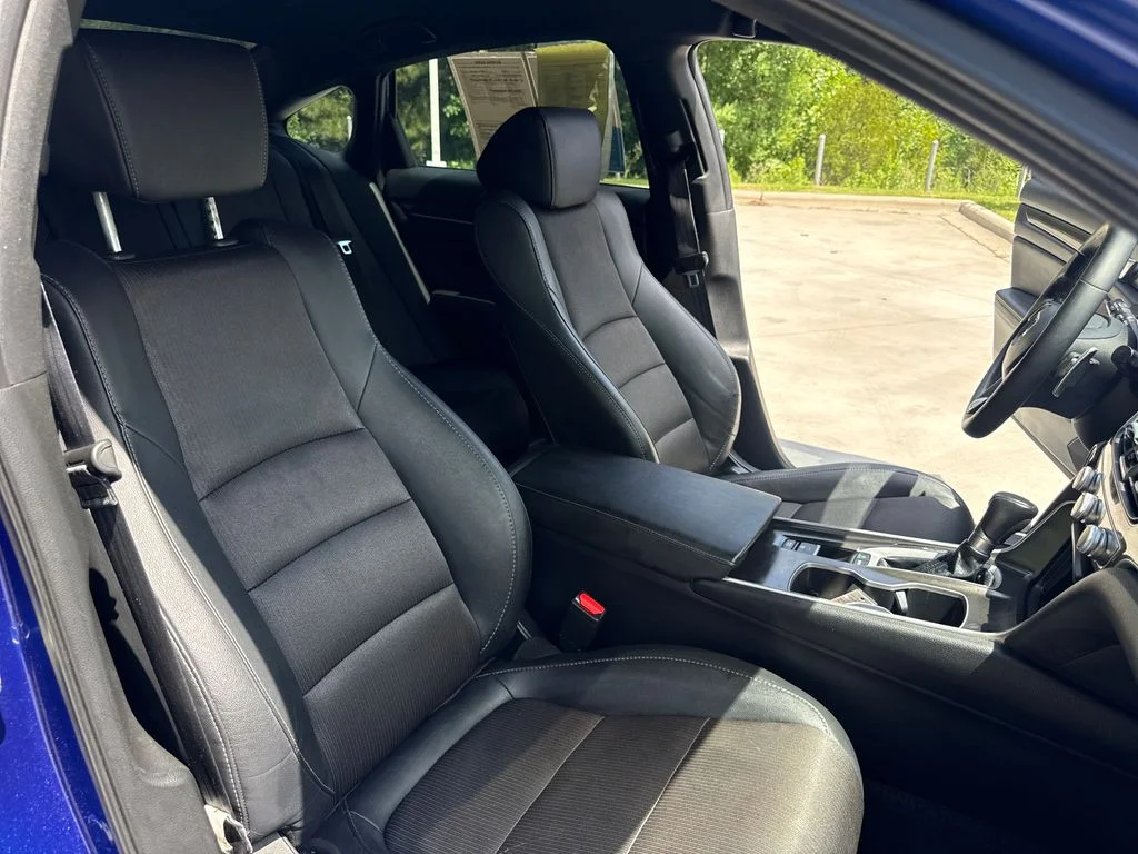 Certified Used 2020 Still Night Pearl Honda Sport image 34