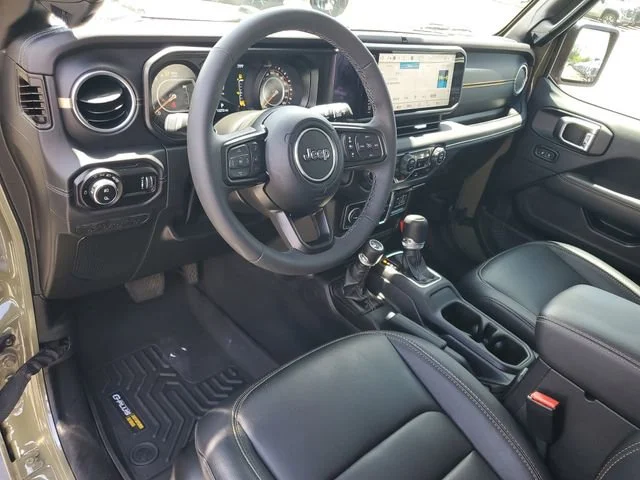 Used 2025 41 Jeep High Tide image 6