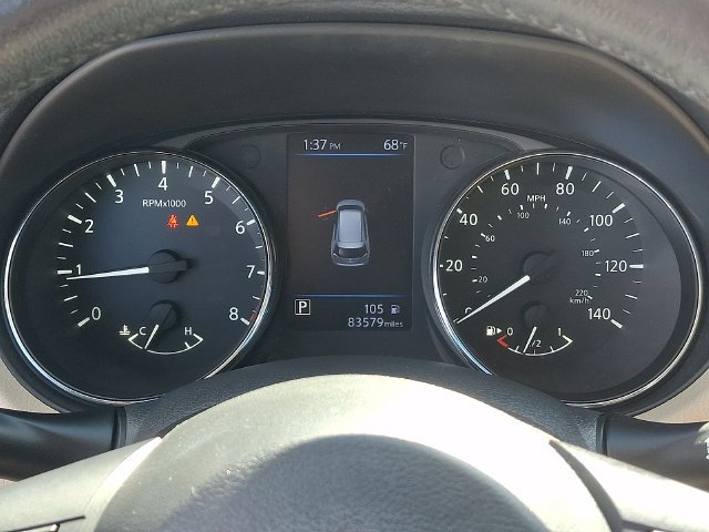 Used 2018 White Nissan SL image 21