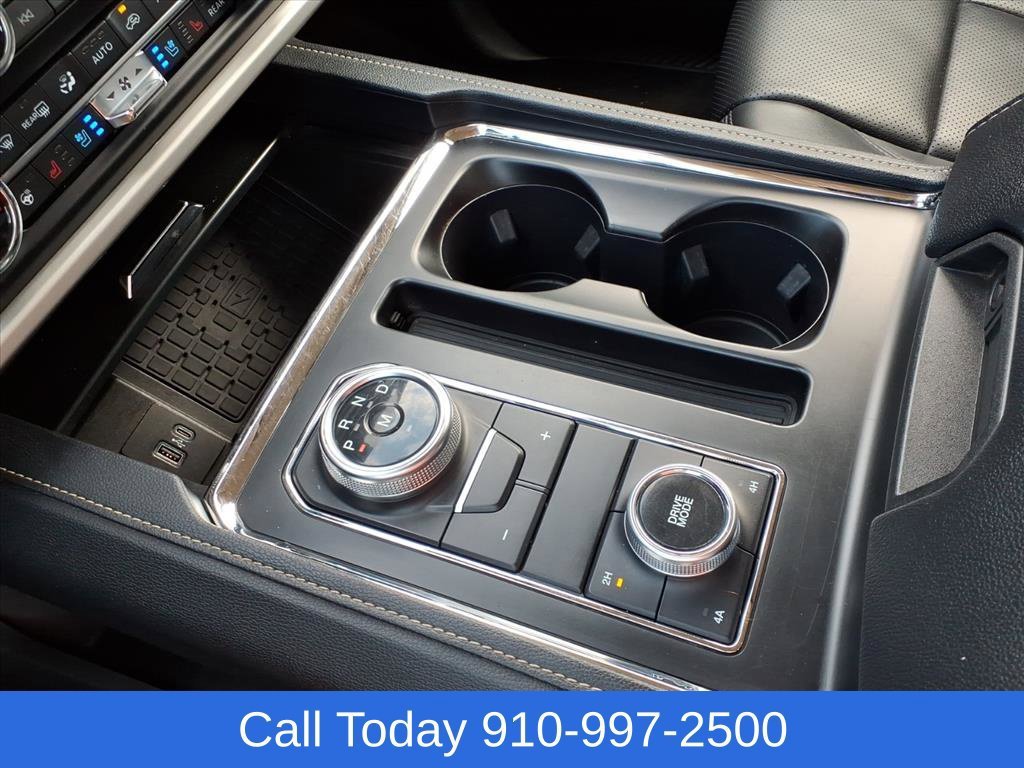 Used 2022 Red Ford XLT image 16