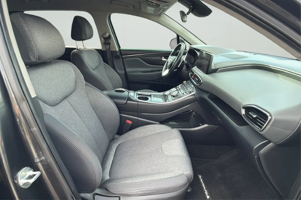 Used 2023 Gray Hyundai SEL image 15