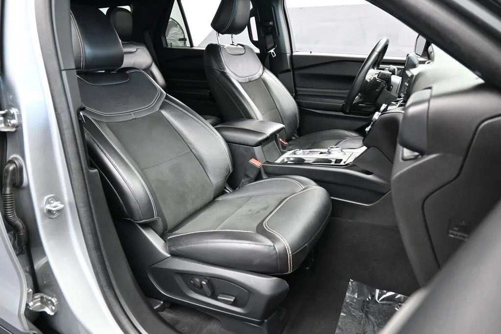 2023 Ford Explorer ST - Photo 52