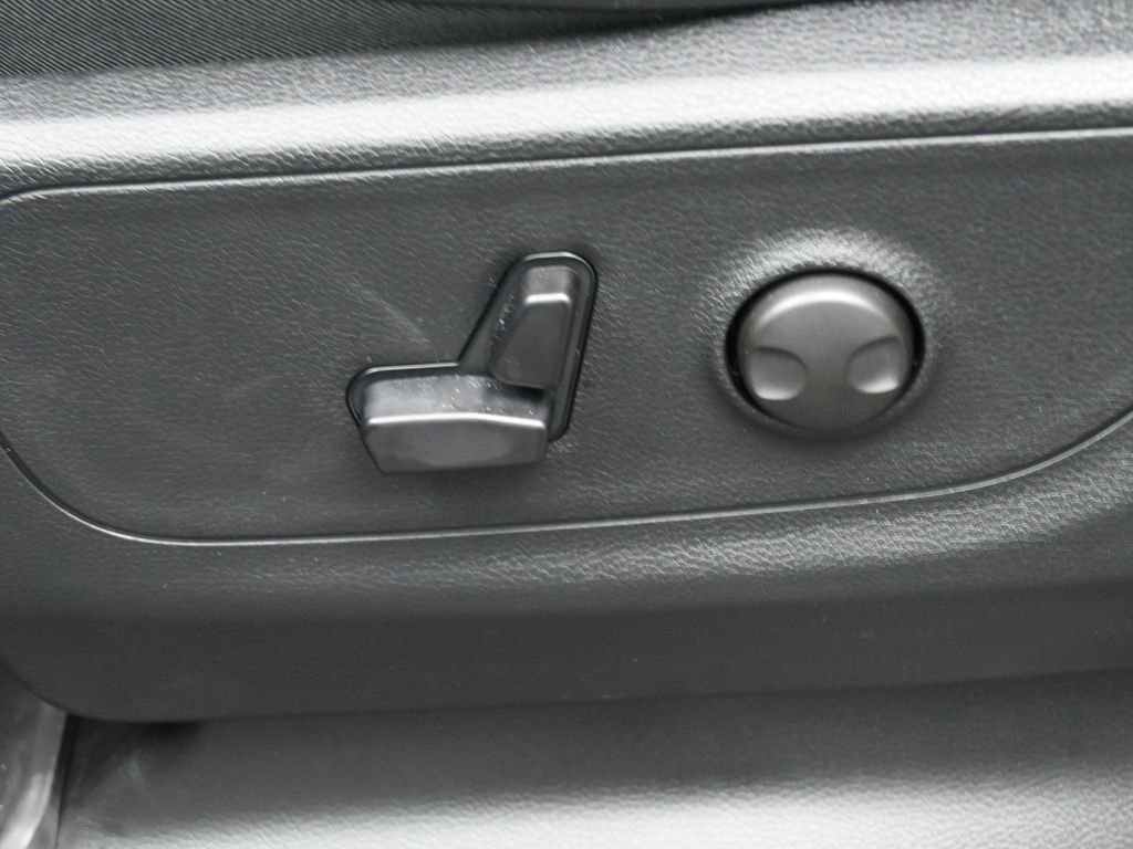 2026 RAM 1500 Rebel - Photo 19