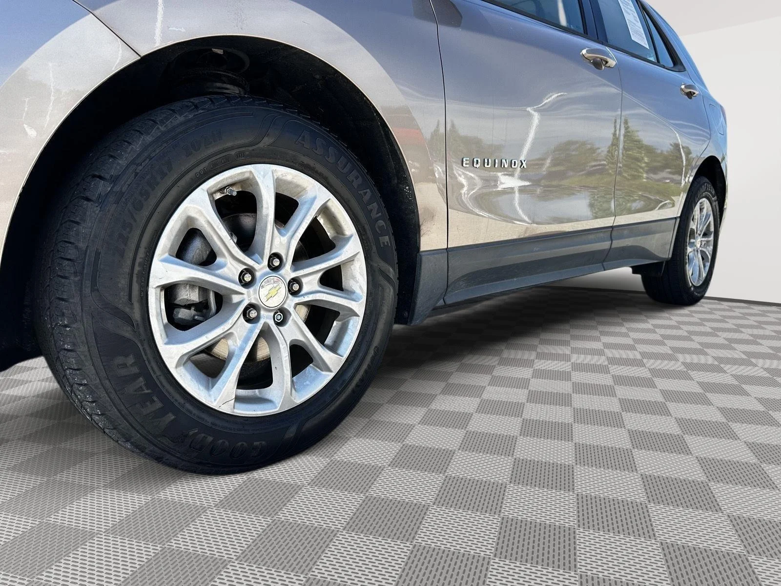 Used 2018 Sandy Ridge Metallic Chevrolet LS image 6