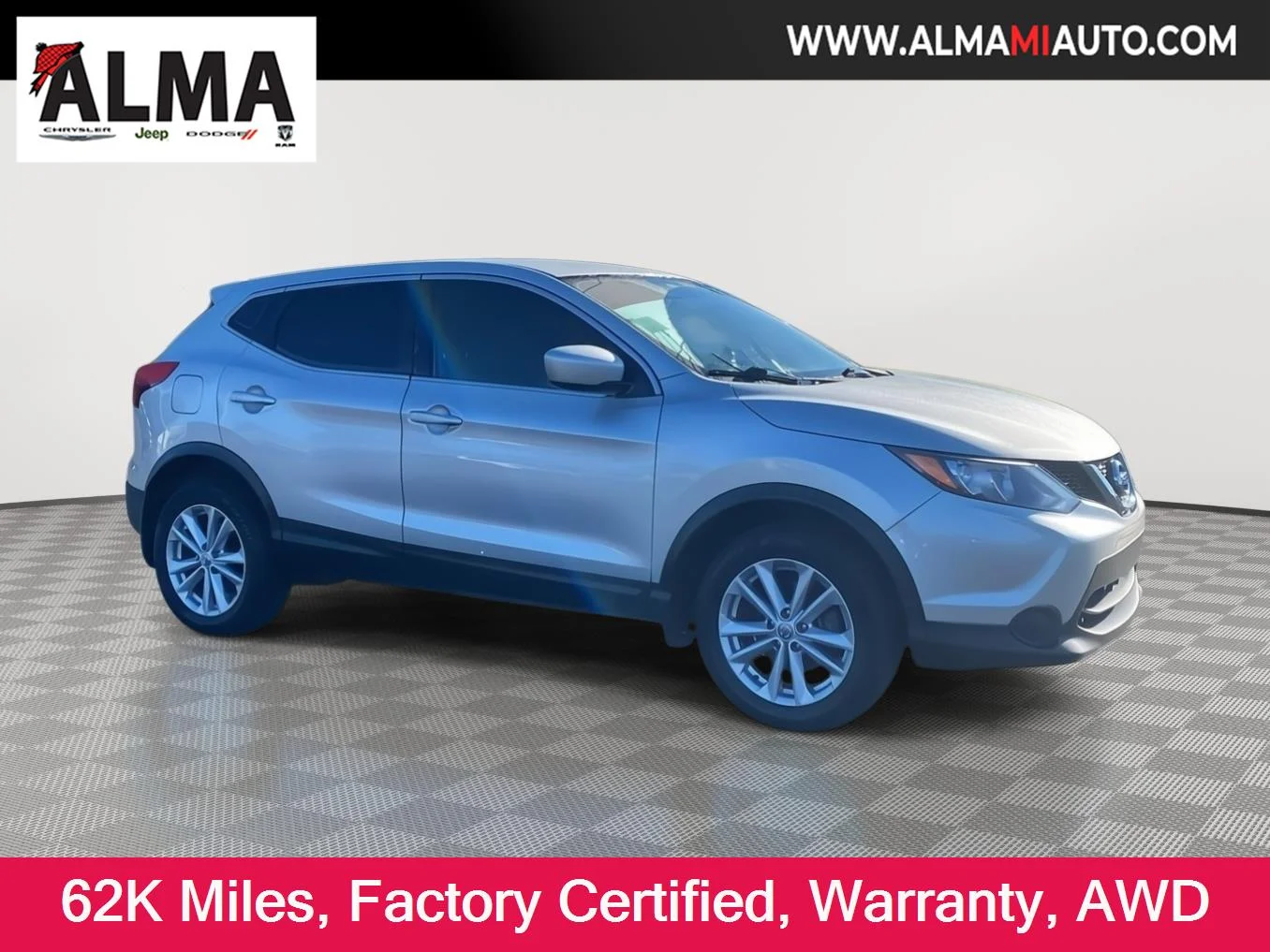 Certified Used 2017 Brilliant Silver Nissan S image 2