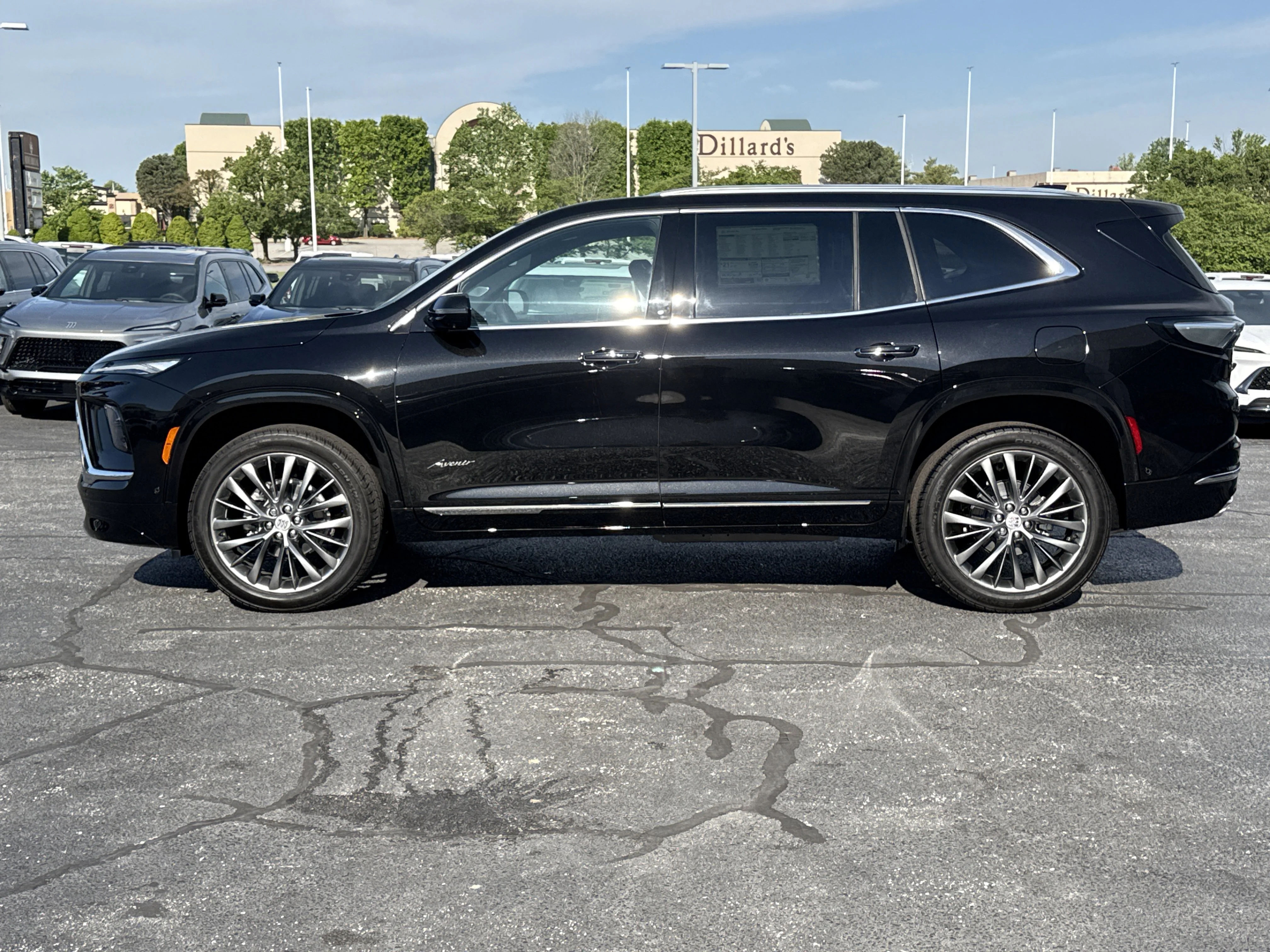 New 2026 Ebony Twilight Metallic Buick Avenir AWD image 12