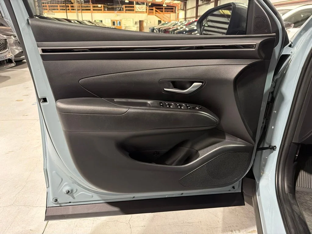 Used 2024 Blue Hyundai SEL image 21