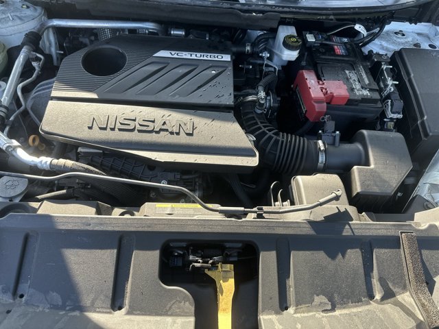 Used 2023 White Nissan SL image 20