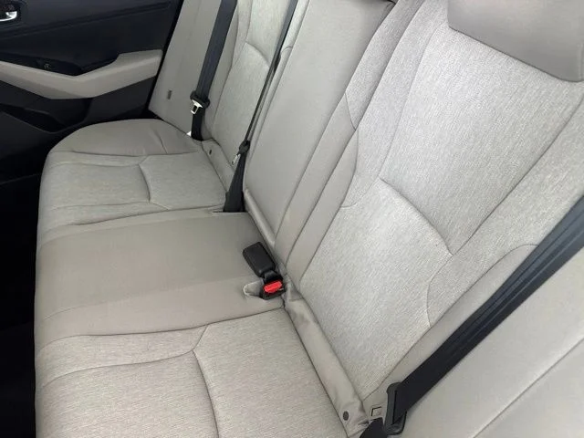 Used 2024 White Honda EX image 30