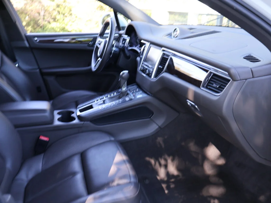Used 2015 White Porsche S image 7