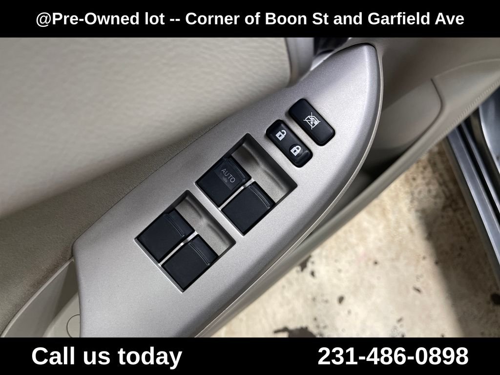 Used 2010 Gray Toyota LE image 16