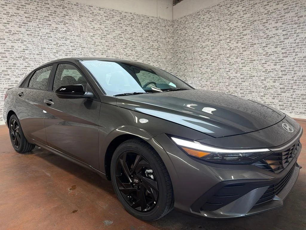 New 2026 Amazon Gray Hyundai SEL Sport image 1