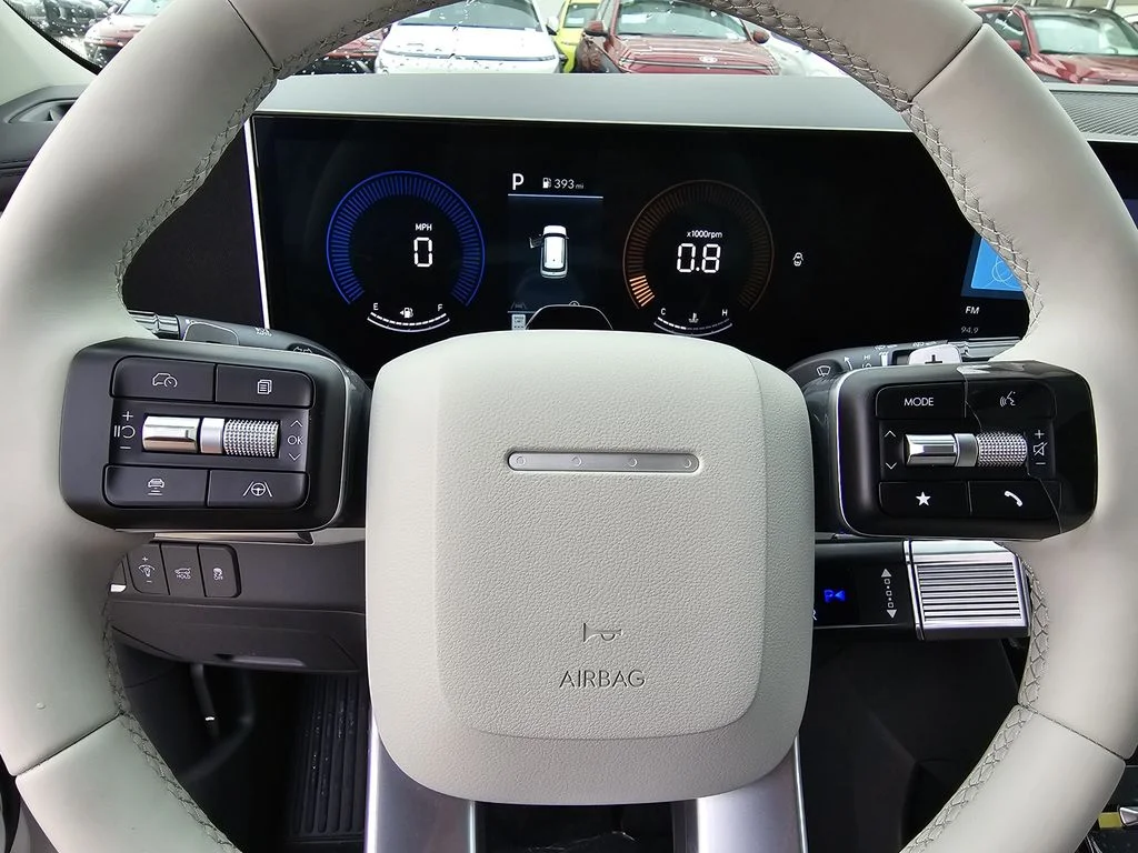 New 2027 White Hyundai SEL image 17