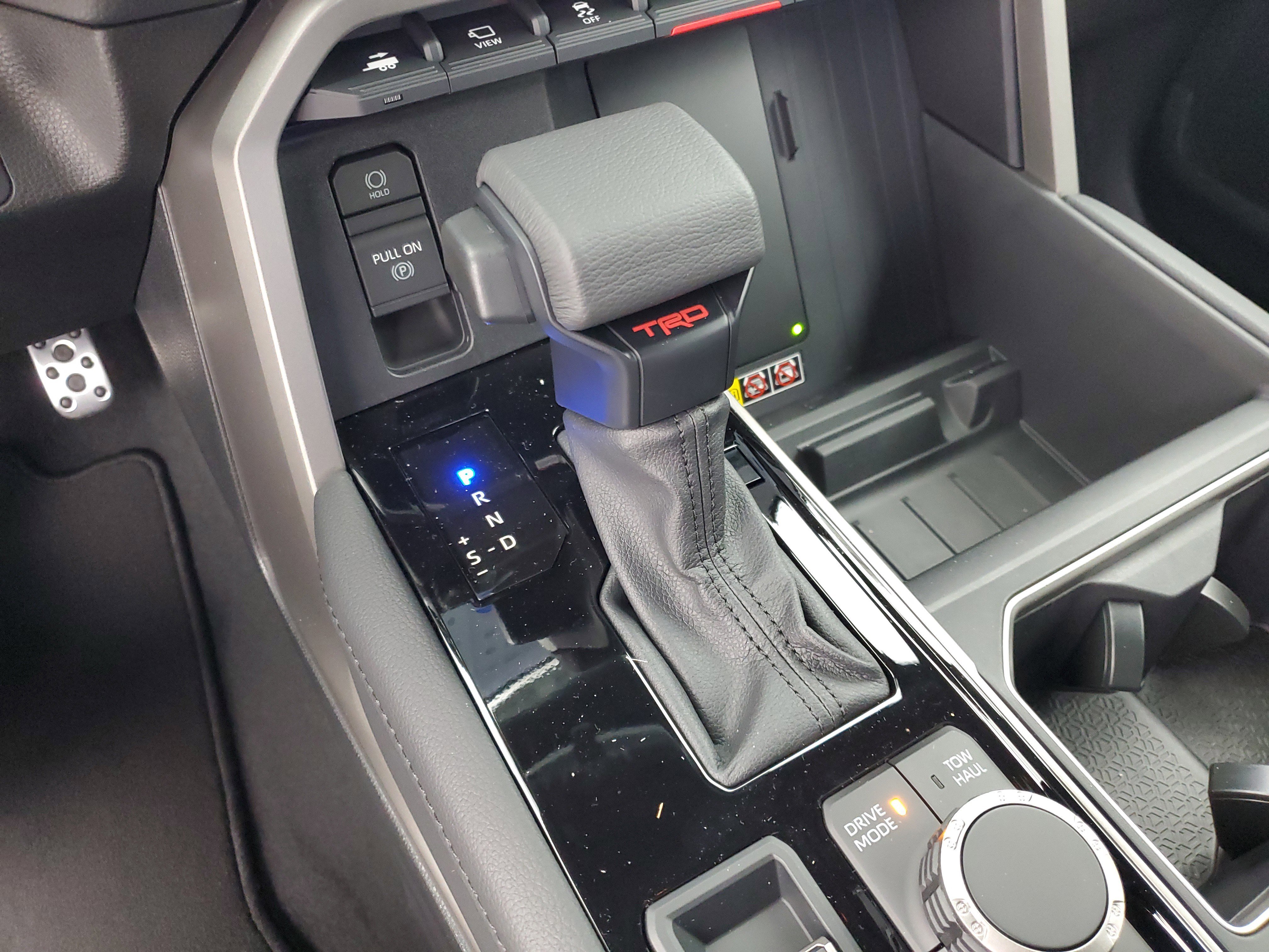 2026 Toyota Tundra Limited - Photo 30