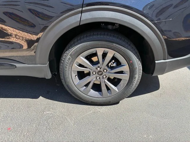 New 2026 Black Metallic Ford Active image 18