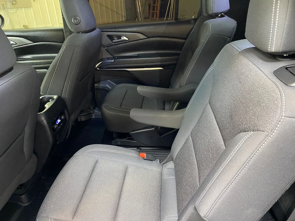 Used 2026 Black Chevrolet LT image 23