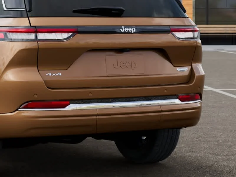 New 2027 Copper Shino Metallic Clearcoat Jeep Summit image 13