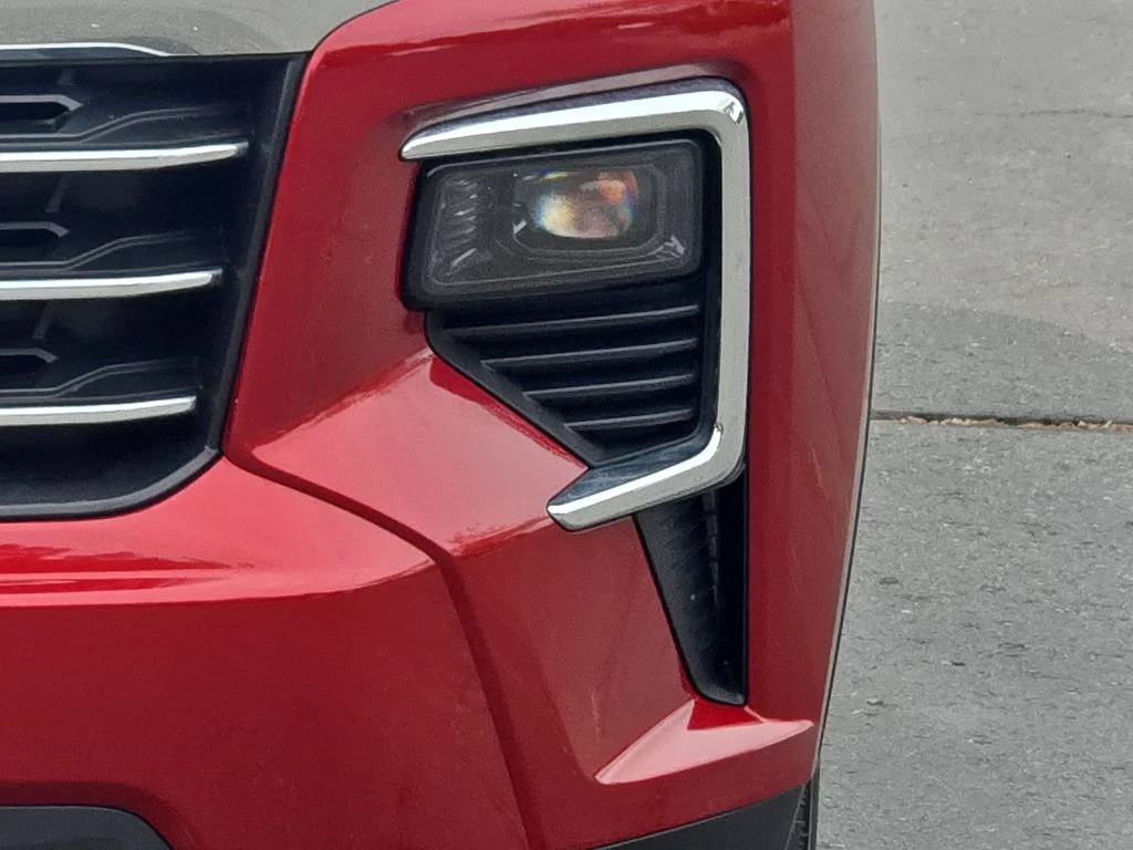 Used 2024 Red Chevrolet LT image 17