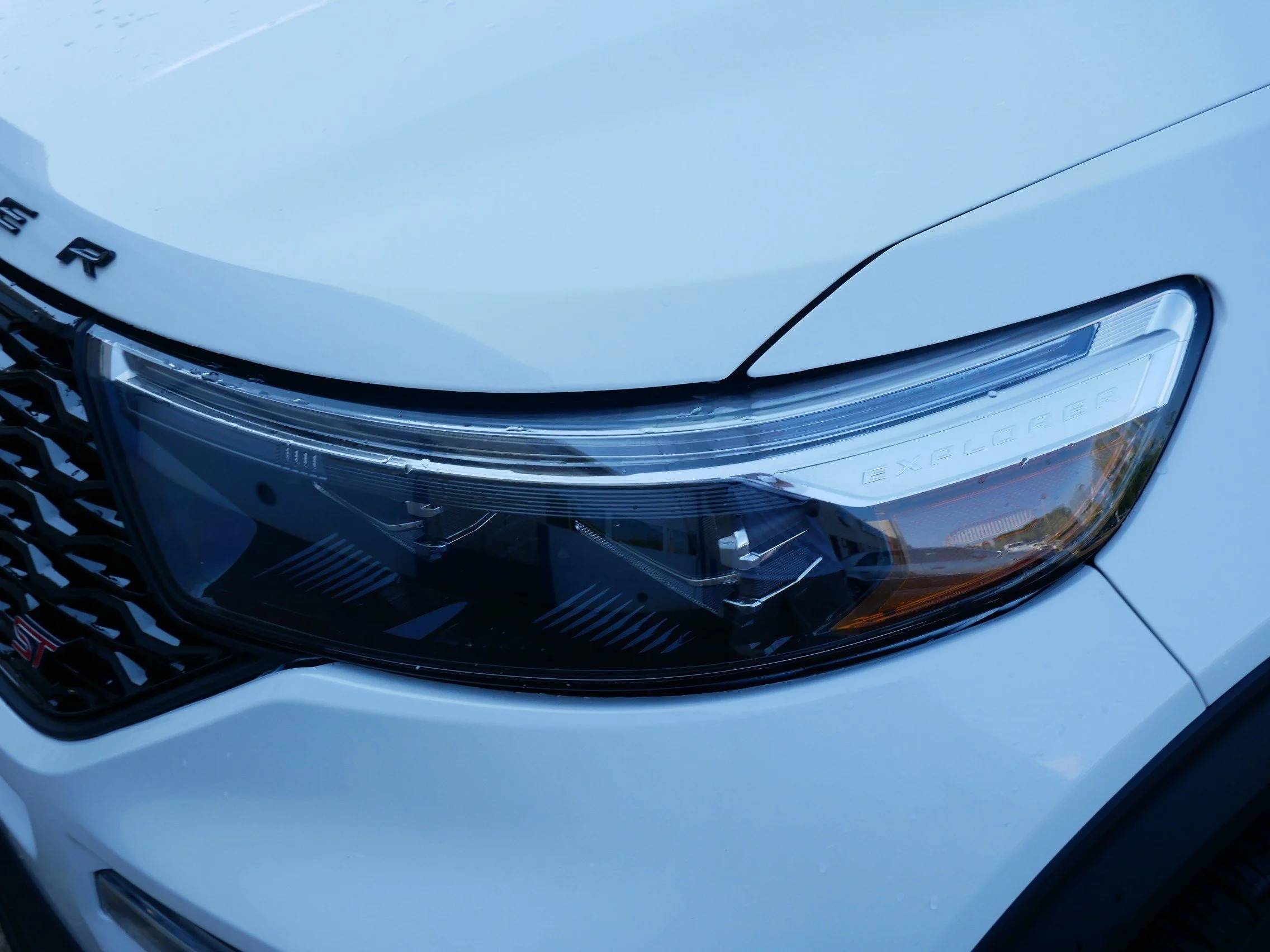Used 2023 Star White Metallic Tri-Coat Ford ST image 16
